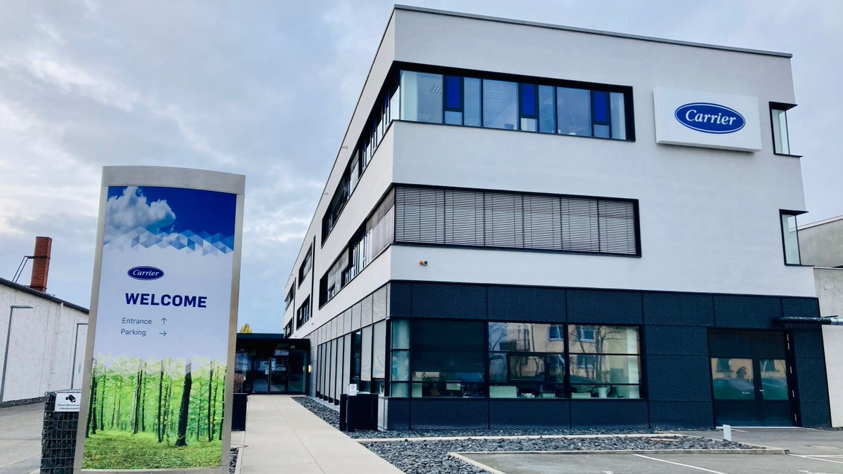 carrier's tweet photo. Carrier Commercial Refrigeration has launched their 'Customer Days' series, showcasing immersive and interactive tours at Carrier's Innovation Center in Mainz, Germany. Learn more: https://t.co/PAIbjSwyFl https://t.co/rWwQsgvPR3