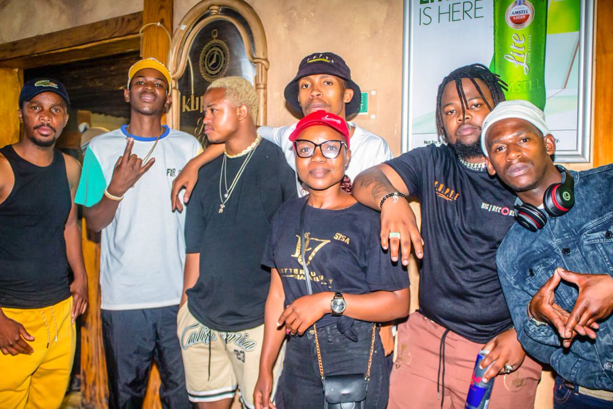 localconnectZA's tweet photo. "@SMPVE2 yeah we f*** tha function up!!"
#smpve https://t.co/JAEtZH8Dq7