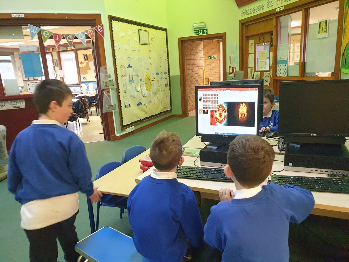 WPS_P4HR's tweet photo. Leaders of our own learning! Choosing to create comic strips, PowerPoint presentations and stories during our play. #playisthewayFC #childinitiated #confidentindividuals #literacythroughplay #listeningandtalking https://t.co/C6qY1rMpiH