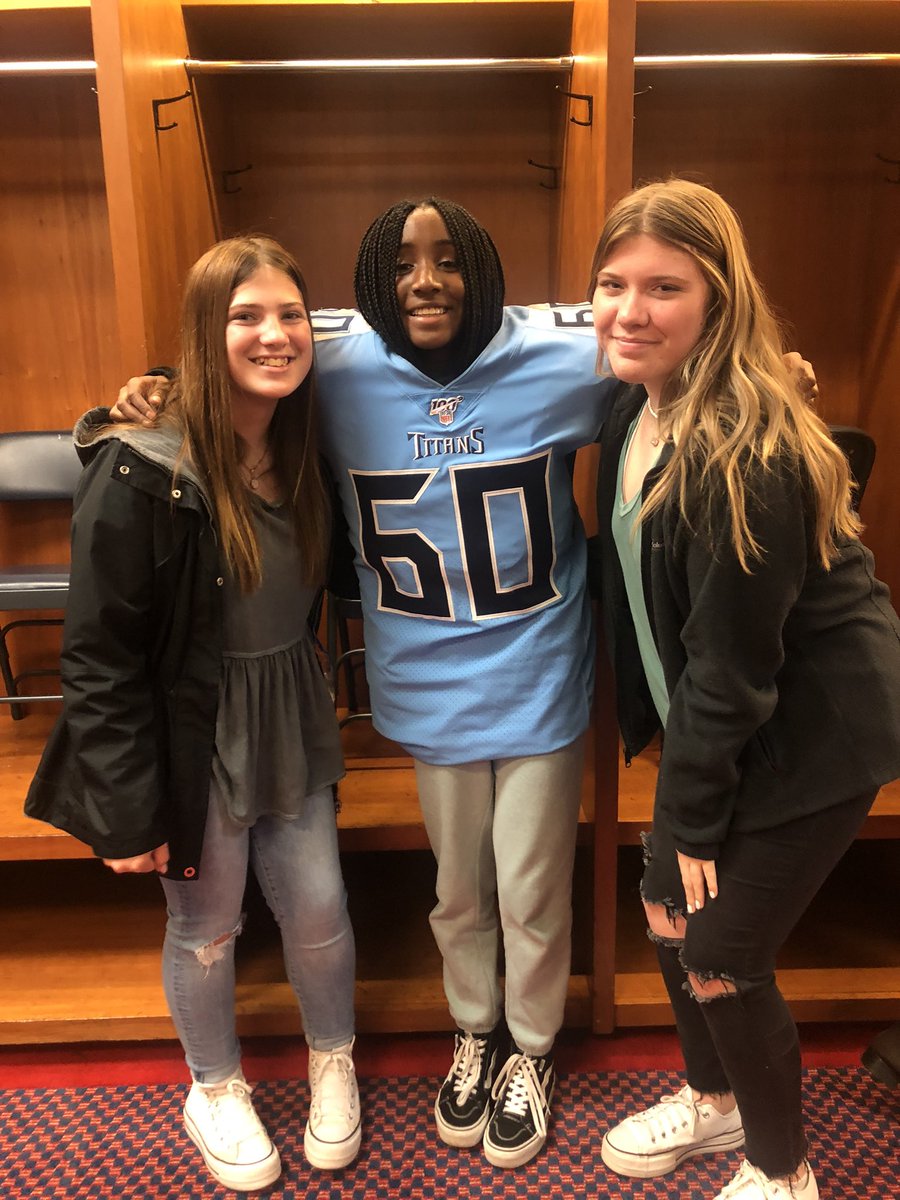 scbracy's tweet photo. Siegel High School FCCLA had a great day at the Tennessee Titans Learning Lab! @CteSiegel @SiegelHighStars #TitansLL https://t.co/BtBkvPjJlR
