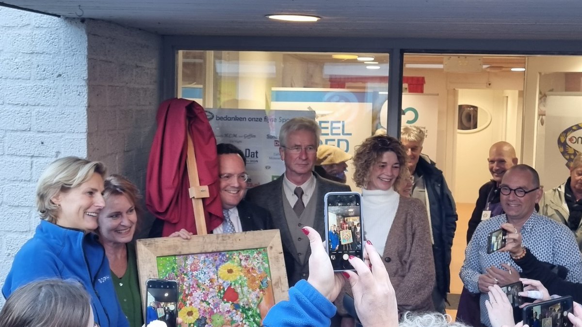 Mooie, lieve woorden tijdens de officiele opening van de nieuwe locatie "Wij omarmen", "Speelgoedbank" en Frits Fiets (Aangepast Vervoer Vught)