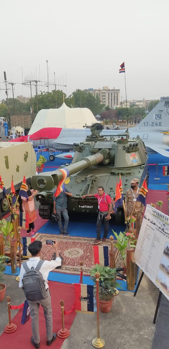 NahdT5's tweet image. Arm For Peace🇵🇰
#IDEAS2022
#ArmsForPeace  #BXSS