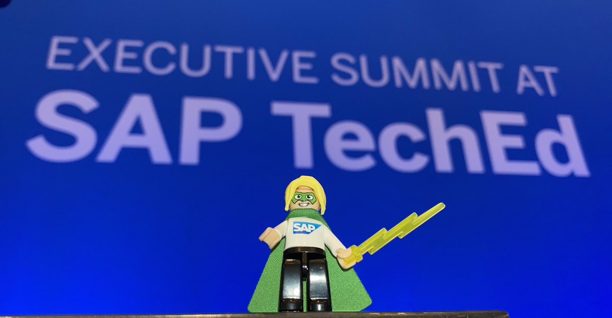 timoelliott's tweet photo. #SAPTechEd #SAPSuperhero ready to present at the Executive Summit 🙂 https://t.co/JzCKxNgEfw