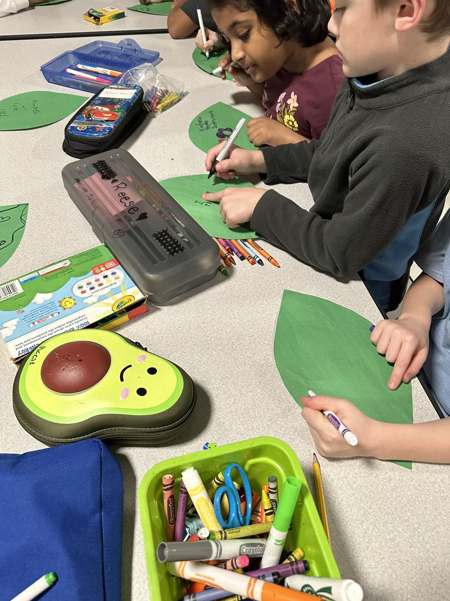 Kelly Garry tweet media