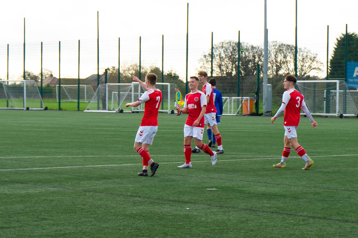 FTFCCS_College's tweet photo. 🏆| CUP WIN | 🏆

⚽️- Our A team were victorious this afternoon in their cup game against Crewe Alexandra...

🌟Player of the match - Harry D for an outstanding A team debut and winning goal

#OnwardTogether https://t.co/FJsf9U2Y5h