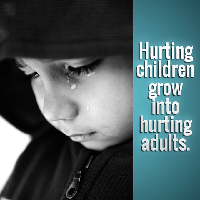 5.2K families with children with #Pans #Pandas in @PandasPans support group,many with multiple children suffering. Then there’s the adult group! Left untreated conditions carry into adulthood. Conditions do not miraculously disappear at 18! This hurt needs 2 end! #PansPandasHour