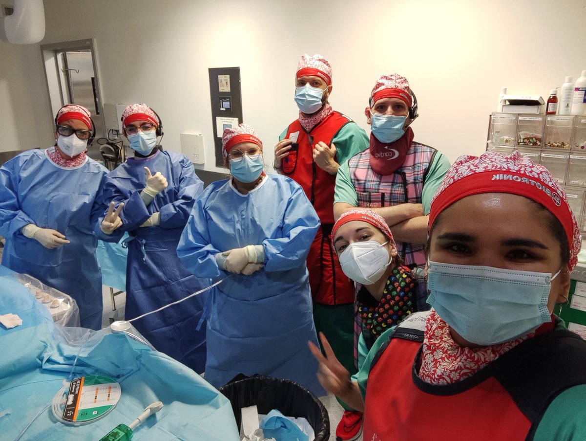 Sara Blasco Turrión (@sara_blasco) on Twitter photo Equipazo preparado para entrar en vivo en #csc2022 desde H.Clínico de Valladolid <a href="/CSC_interv/">CSConline</a> <a href="/nereagonzalez10/">Nerea González Diez</a> <a href="/ignamatsant/">Ignacio J. Amat</a> 🤘🏻 Equipazo preparado para entrar en vivo en #csc2022 desde H.Clínico de Valladolid <a href="/CSC_interv/">CSConline</a> <a href="/nereagonzalez10/">Nerea González Diez</a> <a href="/ignamatsant/">Ignacio J. Amat</a> 🤘🏻