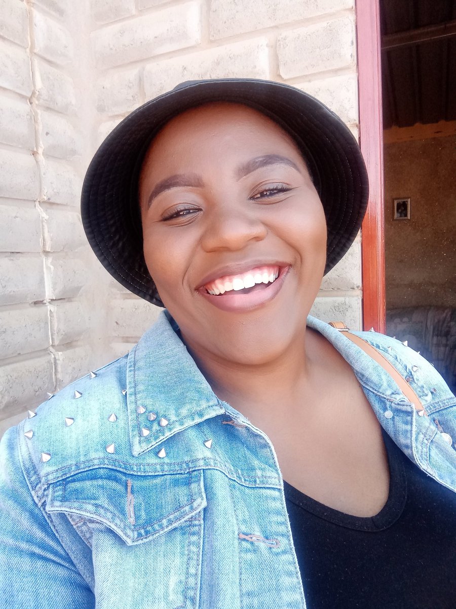 lellowdramatic's tweet photo. @MazikodeThah This is her...❤❤❤ https://t.co/1XIkCldIBa