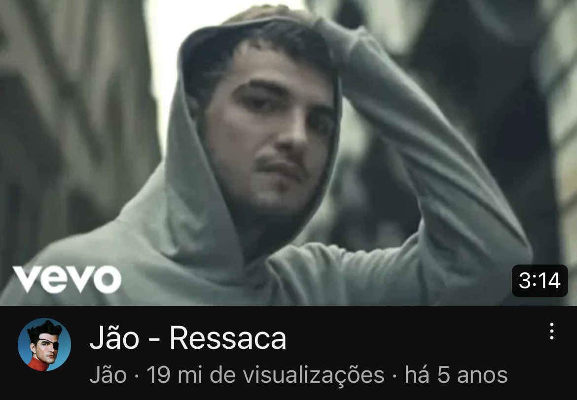 “Certeza que você conheceu o Jão na Era Pirata” 
“Então tá”