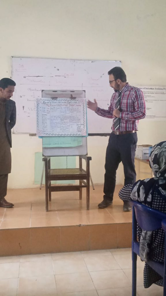 Paaaaa88's tweet photo. IPD training of newly appointed PSTs 2022
MT: Paras Ali, Zeeshan Ahmed https://t.co/7WG3IPe2nn