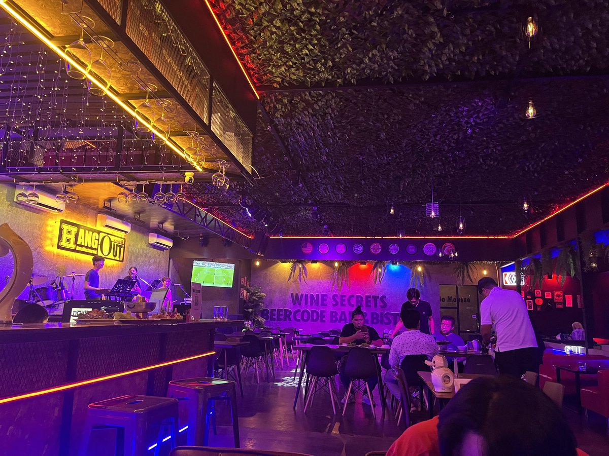 Not42061779's tweet photo. หาเพื่อนไปต่อครับหรือแนะนำร้านเหล้าพึ่งมาเที่ยวอุดรครั้งแรกครับ #นัดเย็ดอุดร #อุดรในเมือง https://t.co/sr0kQG2mOS