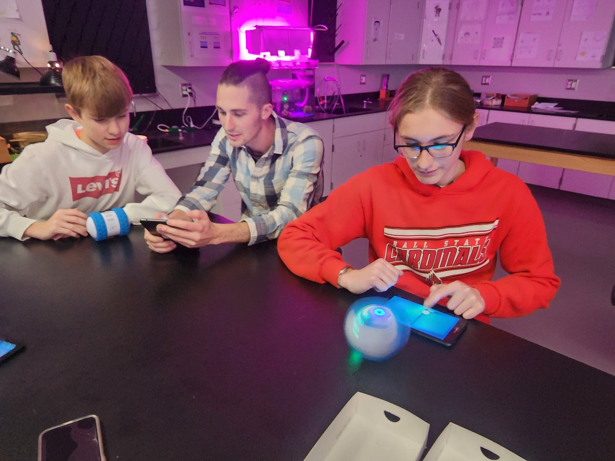 Vicki Madison tweet media