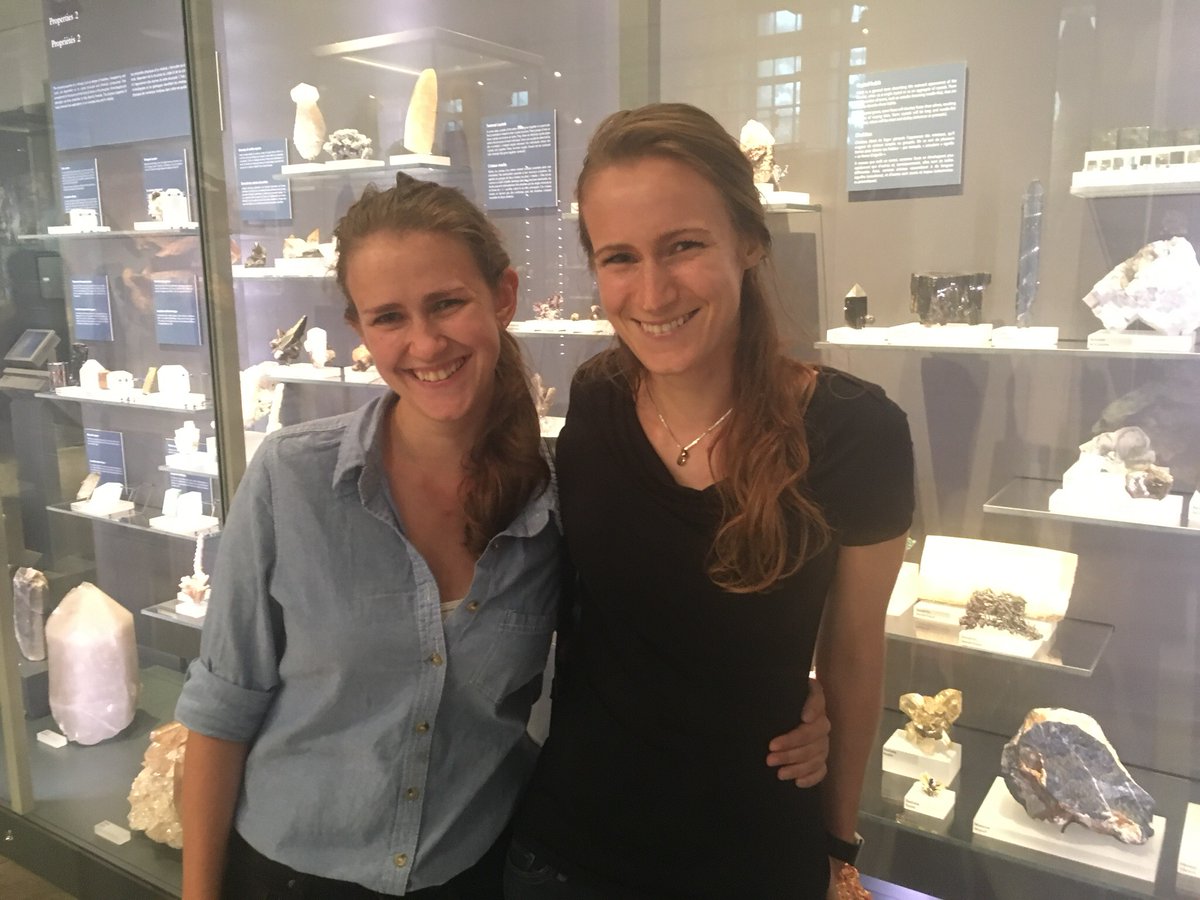 DalScience's tweet photo. Climate change-combatting innovations from @DalhousieChem alumni sisters Sarah and Leah Ellis are being showcased at #COP27 

See how their respective companies made it to the global stage: https://t.co/XaiekuYpfo https://t.co/mSRTJd0stK