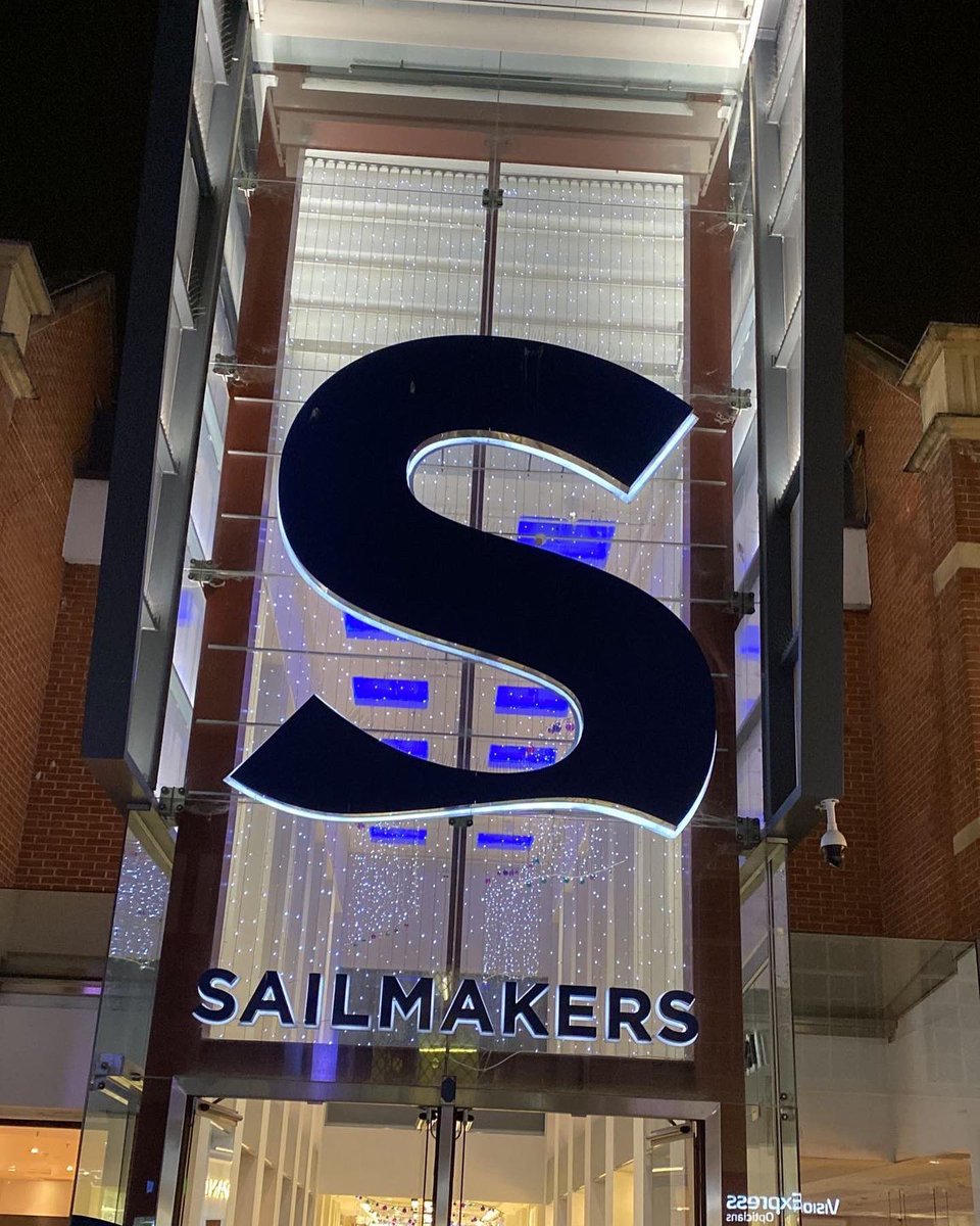 Shop_Sailmakers's tweet photo. Its beginning to look a lot like Christmas….
Have you seen our Christmas Decorations yet?
#christmas #lights #sailmakers #ipswich #shopping #retail https://t.co/JtVdMPgBxi