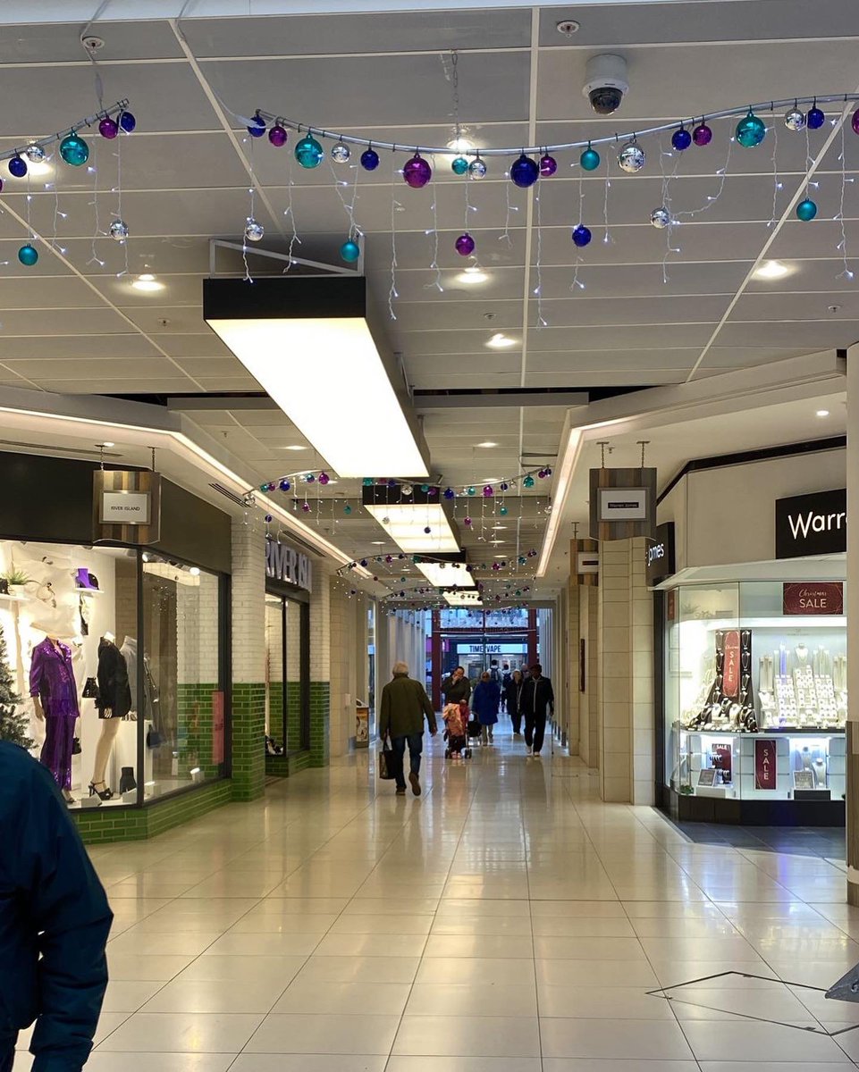 Shop_Sailmakers's tweet photo. Its beginning to look a lot like Christmas….
Have you seen our Christmas Decorations yet?
#christmas #lights #sailmakers #ipswich #shopping #retail https://t.co/JtVdMPgBxi