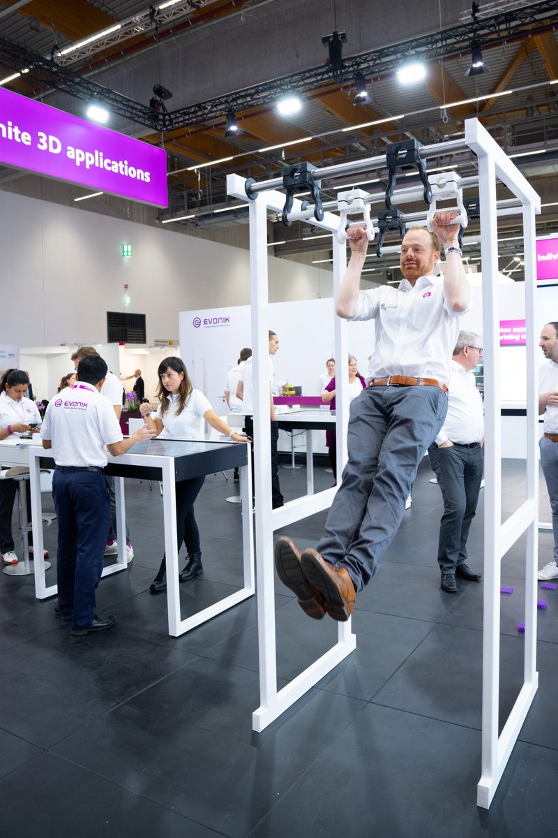 What a remarkable 1st day at #FORMNEXT2022 Don’t worry, there’s still time to engage with our team. Step by Hall 12.9 &amp; Booth C59 &amp;chat with our #EvonikExperts. See you soon! #InfinityMeetsReality #Formnext #Photopolymers #3DPrintingIndustry ow.ly/VPkY50LBxeW