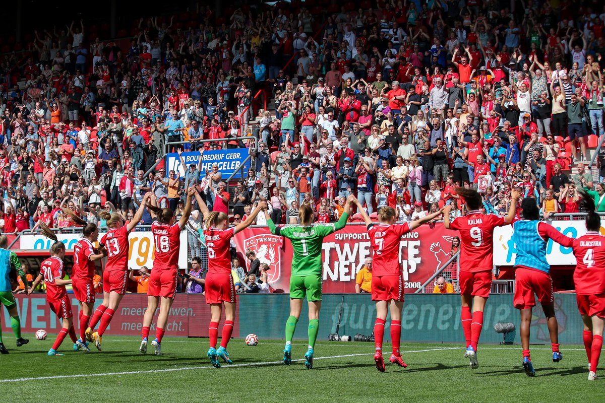 🏟 𝙒𝙚́𝙚́𝙧 𝙚𝙭𝙩𝙧𝙖 𝙫𝙖𝙠𝙠𝙚𝙣 𝙜𝙚𝙤𝙥𝙚𝙣𝙙

👥 Al meer dan 2.300 kaarten verkocht

🤩 Ben jij ook bij de topper tegen Ajax?

📍 De Grolsch Veste, 27 november om 12.15 uur

🔗 fctwente.nl/nieuws/ga-naar…
