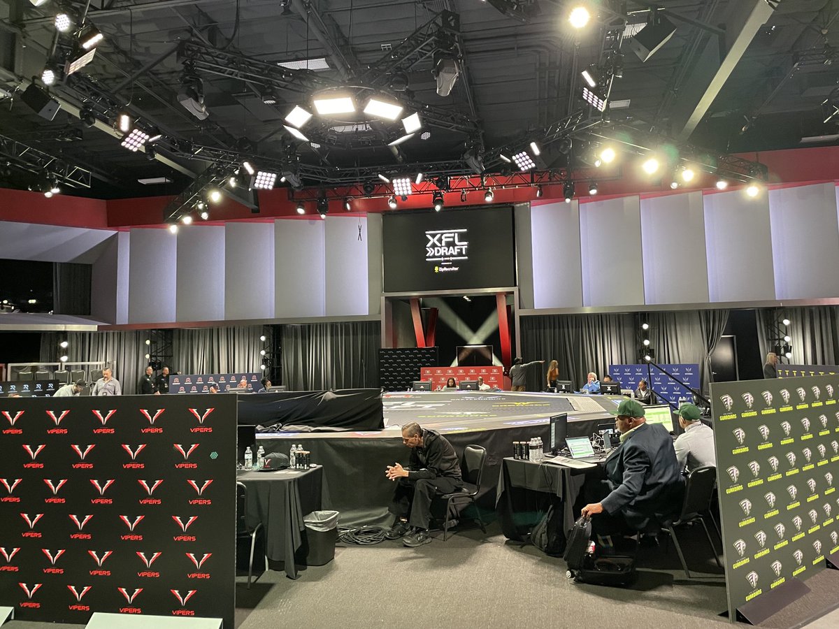 Let’s go!  The day has finally arrived!  ⁦<a href="/XFL2023/">XFL</a>⁩ Draft Day. #LeagueOfOpportunity. #DreamsXOpportunity