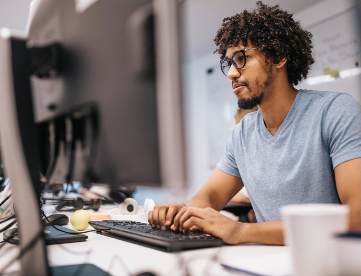 Is your IT infrastructure keeping pace as your #remoteworkforce grows? Learn how <a href="/citrix/">Citrix</a> #DaaS helps you meet your cloud mandate while saving you countless management hours and headaches: hubs.li/Q01lj9df0