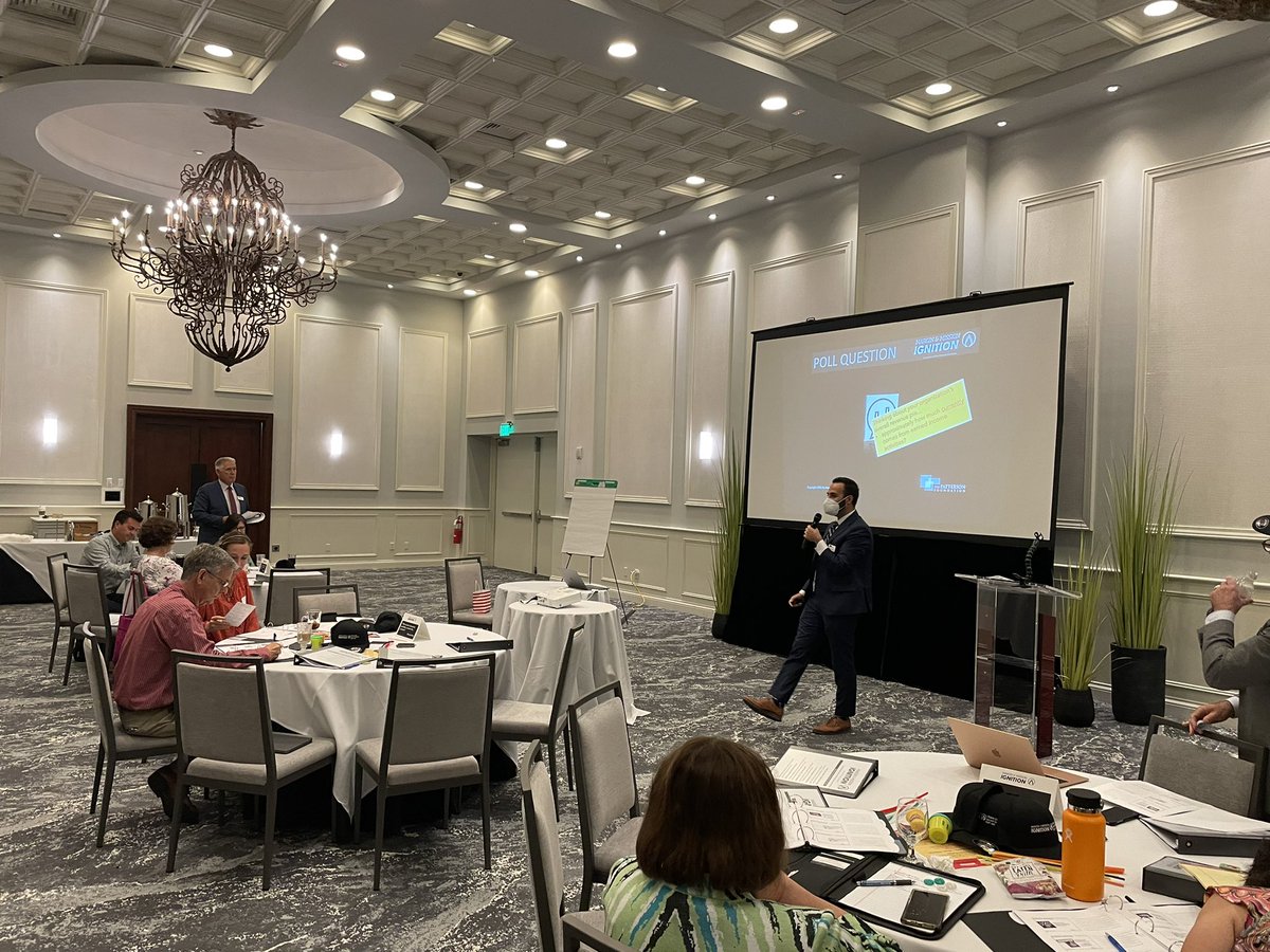 KelAlexander_'s tweet photo. Where can #EarnedIncome take you? @ThePattersonFdn Fellow @MichaelJZim presents at Lab #1 @Margin_Mission #TPFMarginMission https://t.co/8UnmnGncns