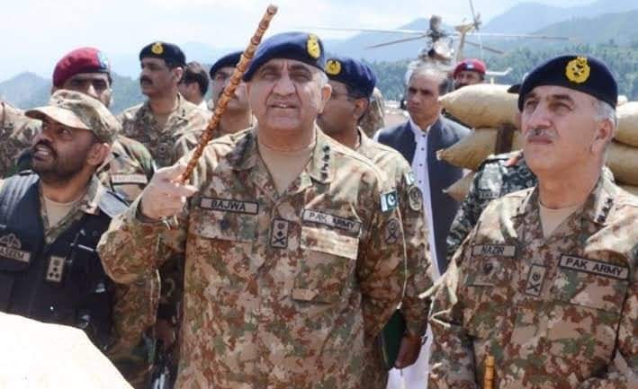 Ahsanra_110's tweet photo. فوج مضبوط نہ ہو تو حشر یوکرائن جیسا ہوتا ہے ایک ہی دن میں فضائی طاقت مفلوج
شکر ادا کرو پاک فوج کا 
عزت دینی ہے تو اپنے سپہ سالار اور اپنی  فوج کو دو اپنے جوانوں پر فخر کریں
ہمارے جوان خود تو موت گلے لگا لیتے ہیں۔ صرف ہم سب کی زندگیوں  میں سکون  برقرار رکھنے کے لیے🥲
#LoveYouBajwa https://t.co/HiIBcJ9mIA