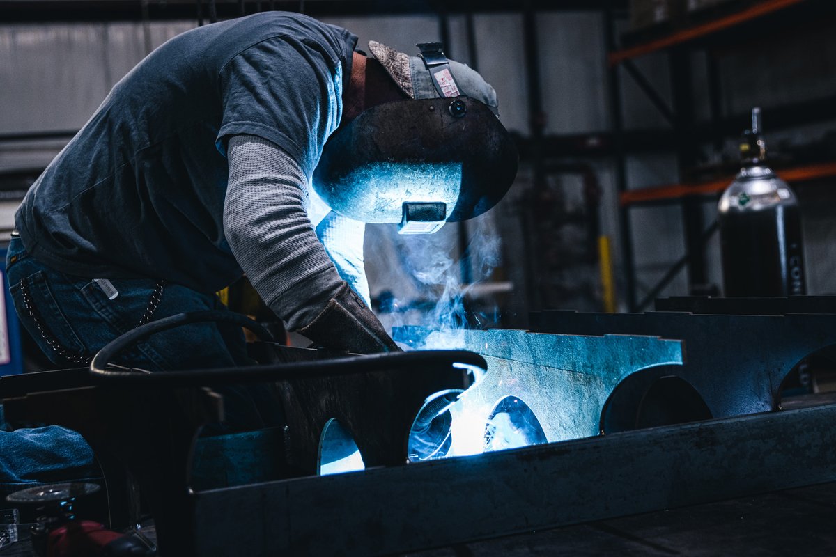 Tracks North America tweet media