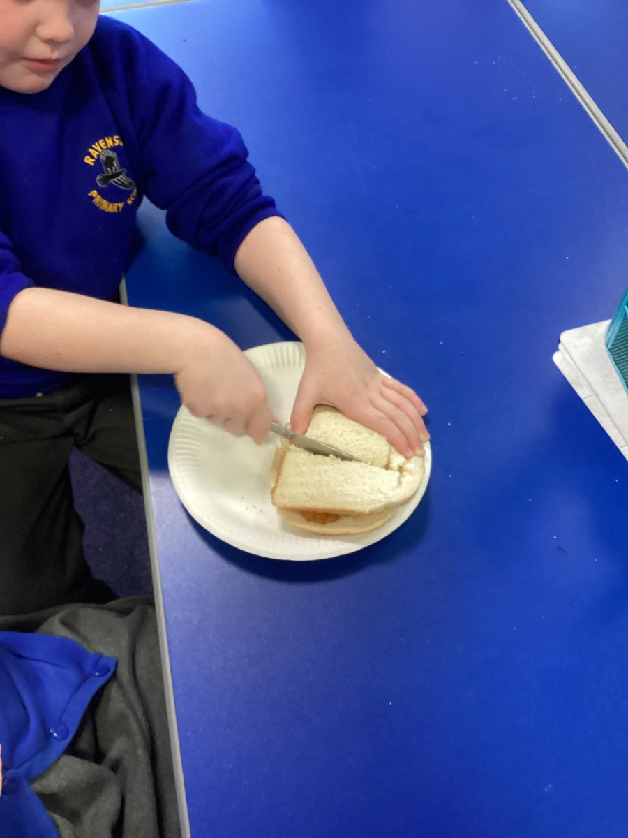 RavensdalePS's tweet photo. Yesterday we were making Paddington Bearโs favourite sandwich! We were all really brave trying it and most of us enjoyed it too! #RPSY2 #RPSDT @DimensionsCC https://t.co/g9eum6IJWF