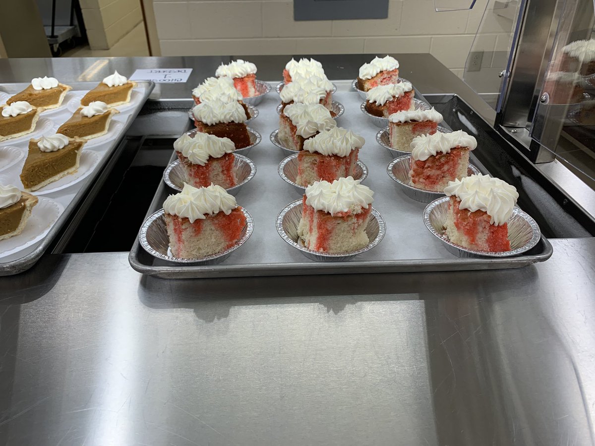 GHS_Cafe's tweet photo. Join us in the GHS Cafe for a wonderful Thanksgiving lunch. https://t.co/j1pL8RQ2U3