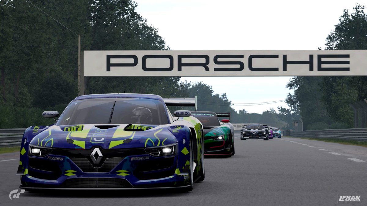 N2_eSports's tweet photo. @MarioBenjumea8 y @AgusLopez336 estamos más cerca de ellos.
Benjumea se alzó con la victoria tras pelear a capa y espada con los líderes, muy buenos puntos.
Y Agus se llevaba la pole y finalmente acabó 2° tras cometer un error en boxes.
¡VAMOS A POR TODAS!
#GoGTS92 💙💚 https://t.co/XfGGf1Pqtl