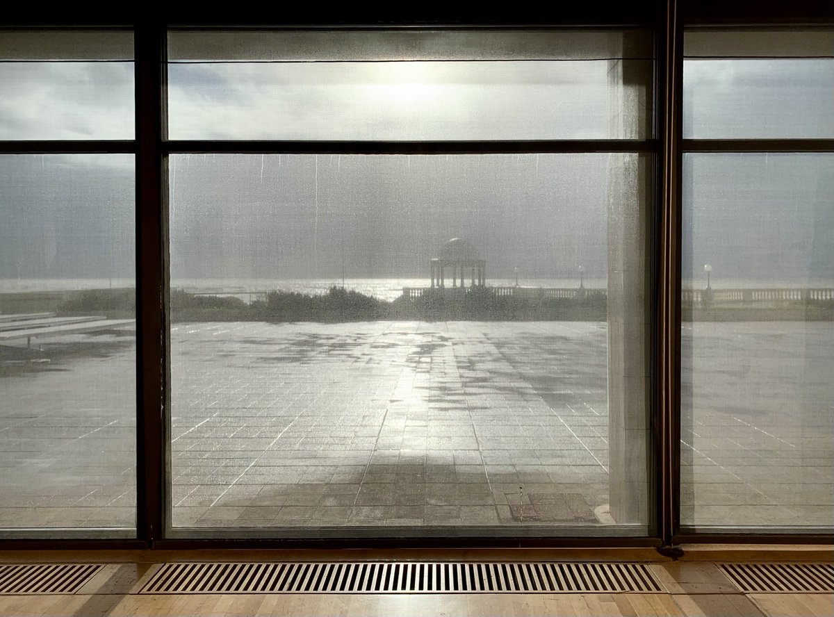 HiltonRoger's tweet photo. Bexhill (inside and out) https://t.co/G2fLLubQ9O