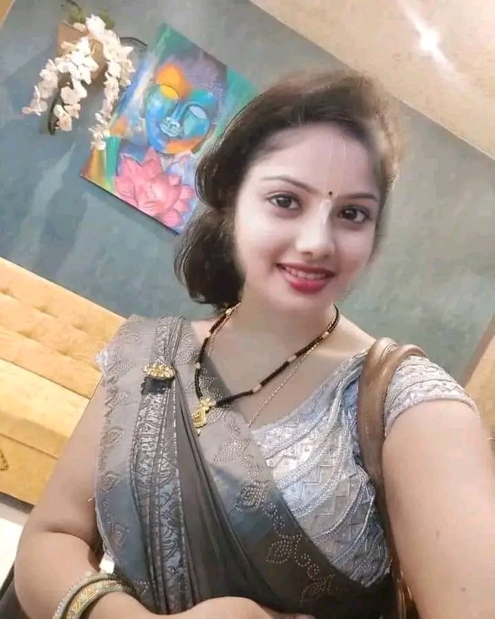 SaraXhowduri's tweet photo. - তুমিও কি প্রেমে পড়েছিলে🖤

- কোনো এক ভুল মানুষের😔 https://t.co/kmdQkaoriQ