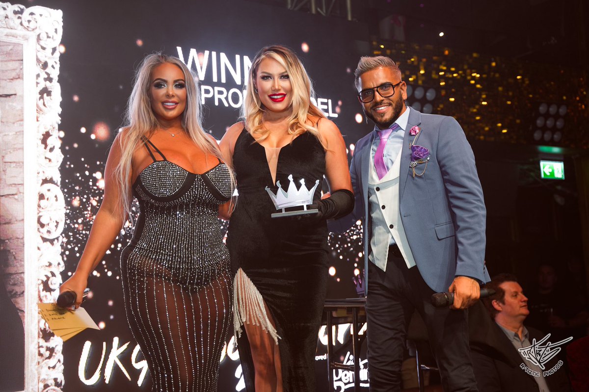 rtizticphotos tweet media