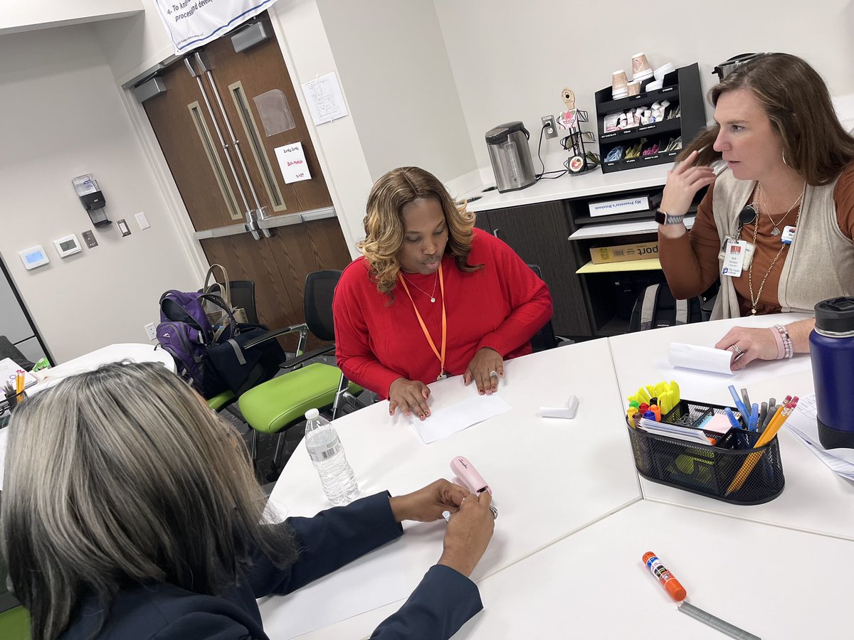 PCS_AVID's tweet image. From Building Futures to Building Chairs…thanksgiving chair Inquiry Challenge with the High School Instructional Coaches! #AVIDmindset