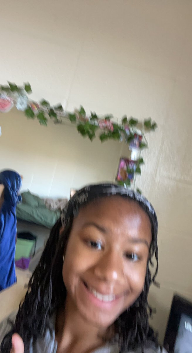 AvreeFallias tweet picture
