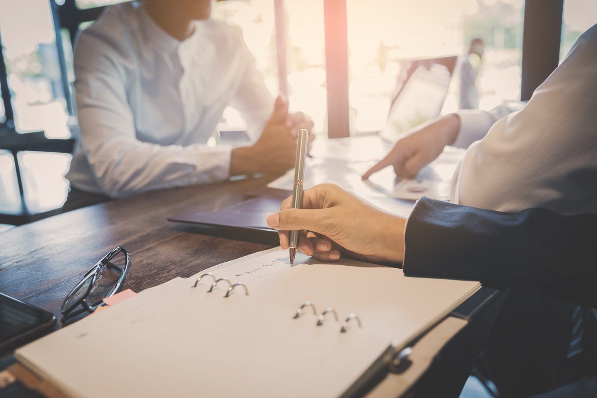 Stehen bleiben ist für dich keine Option? Dann sind wir der richtige Arbeitgeber für dich!

Bewrib dich jetzt bei uns:
boostjobs.eu/de/node/738