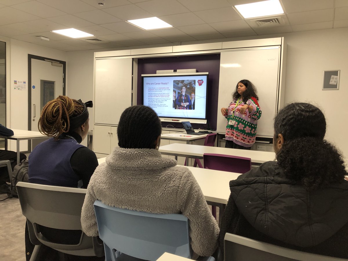CoLA_6thForm's tweet photo. Our new @CareerReadyUK cohort started their year-long career readiness programme yesterday, kicking off with a workshop on self awareness and personal values. Next up: a networking masterclass! 

#Careers #ExplorationOfLife https://t.co/KzXhLaUwEC