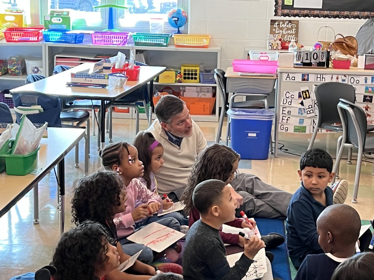 Lafayette Elementary School tweet media