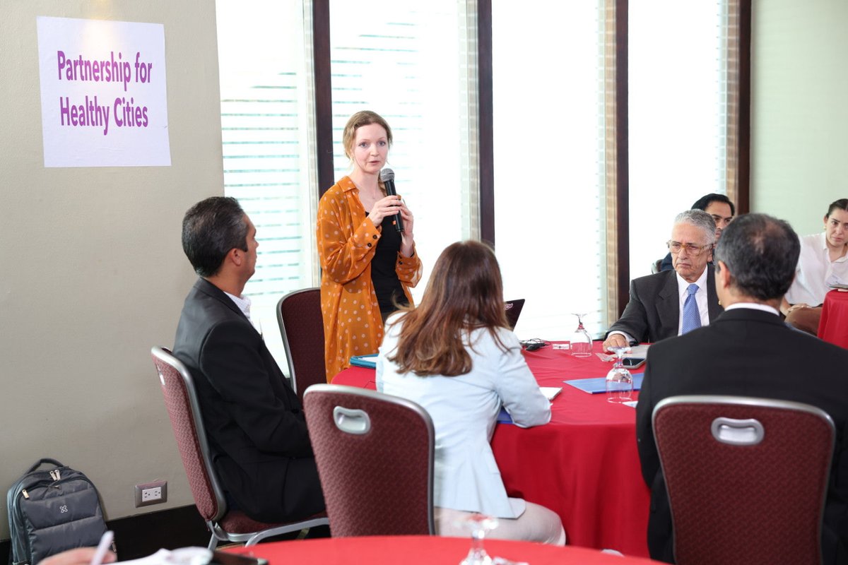 VitalStrat's tweet photo. What does it take to make great public health policy? 6 Latin America cities pushing for healthier schools, safer streets &amp; more shared ideas at the first-ever Partnership for Healthy Cities Policy Accelerator convening. #cities4health #ciudadessaludables @BloombergDotOrg @WHO https://t.co/CnOFjNYKKV