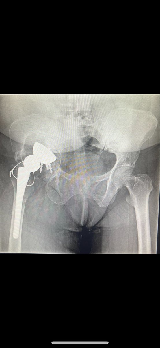 Dr Juan M Rodríguez Roiz MD.PhD.FEBOT tweet media