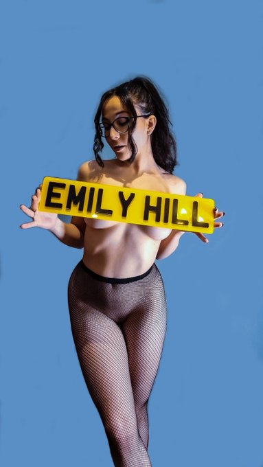 Exciting new content coming soon...  but for now come see me live ;) https://t.co/0pYeFFaYs5 https://t