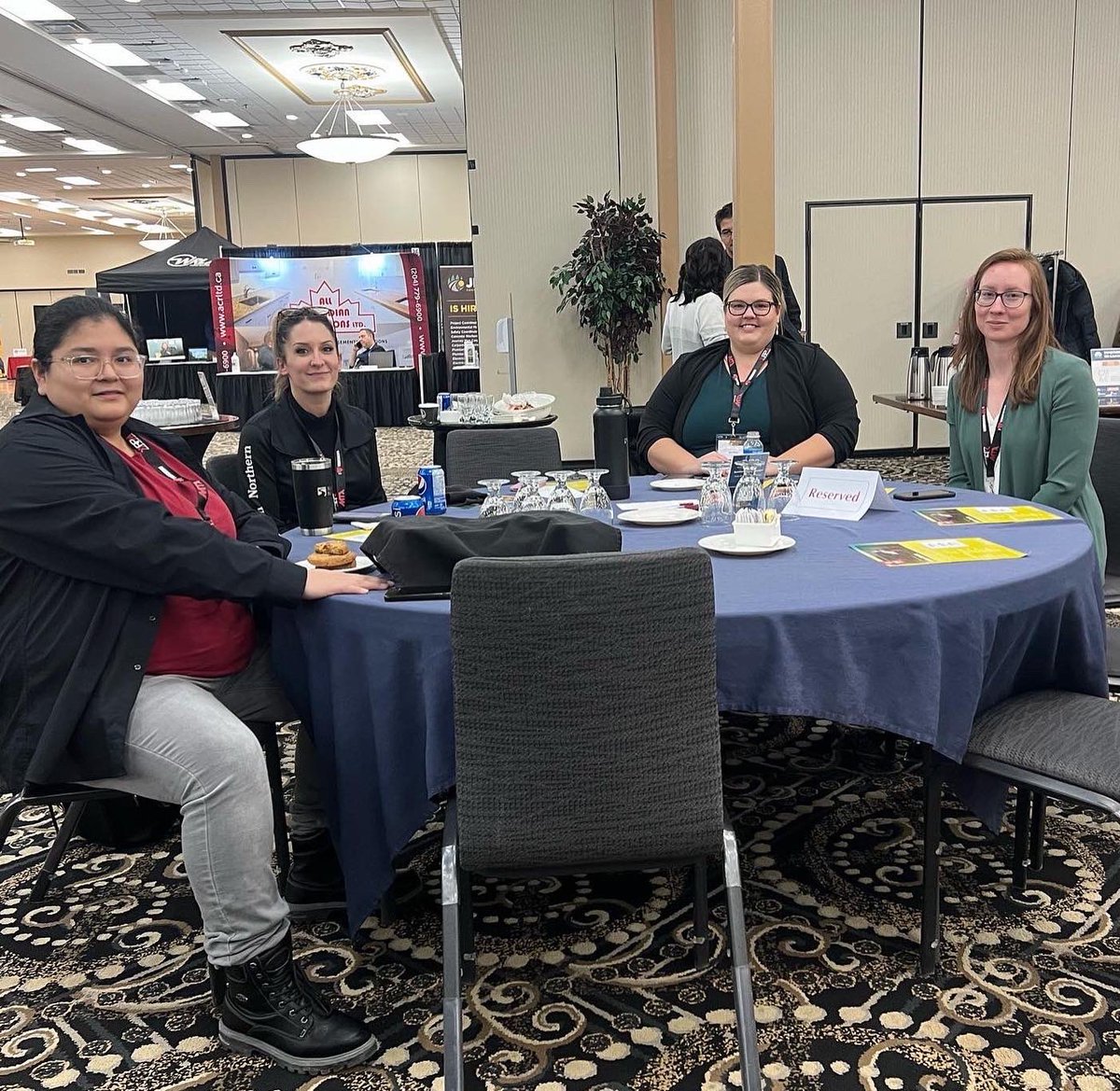 SigfussonLtd's tweet photo. Our Sigfusson Northern team is proud to sponsor and attend the 2022 Manitoba Women in Trades Conference! 

We had the opportunity to listen to empowering women speakers and be a part of some great panel discussions.

@MBWomenInTrades

#mbcsc #mbwit https://t.co/gBgBx13EbT