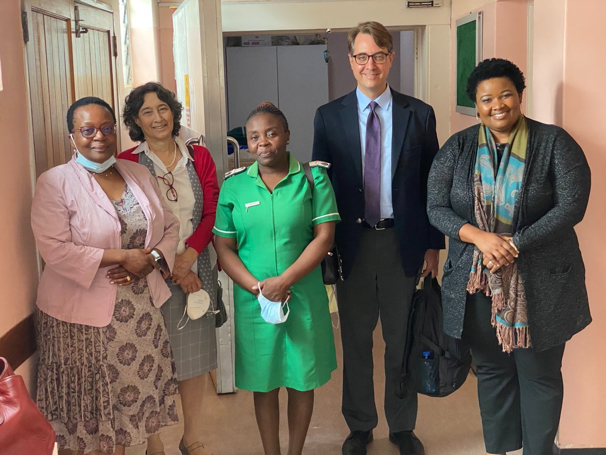 Thomas Flaig (@tomflaigmd) on Twitter photo Wonderful visit with <a href="/ntokozo_nndlovu/">Ntokozo Ndlovu</a> and colleagues <a href="/UniversityOfZim/">University of Zimbabwe</a> in the Department of Oncology. Very much enjoyed hearing from trainees in the group with research updates in prostate and breast cancer efforts. Wonderful visit with <a href="/ntokozo_nndlovu/">Ntokozo Ndlovu</a> and colleagues <a href="/UniversityOfZim/">University of Zimbabwe</a> in the Department of Oncology. Very much enjoyed hearing from trainees in the group with research updates in prostate and breast cancer efforts.