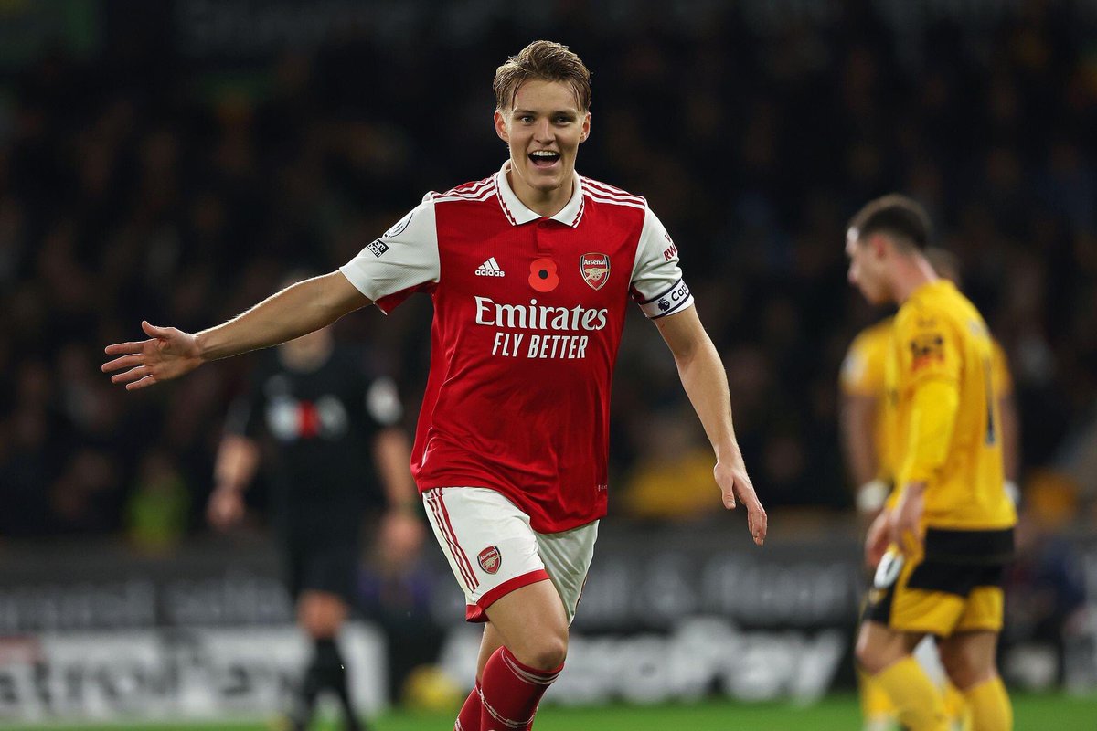 Maps_Welsh's tweet photo. My word he is a different player. He controls the momentum 🙌💐🥹.

Martin Ødegaard you’re definitely getting there my boy!😎

#ArtetaBall #COYG #Gunners #TrustTheProcess #Togethernes https://t.co/oLC1wmacXg