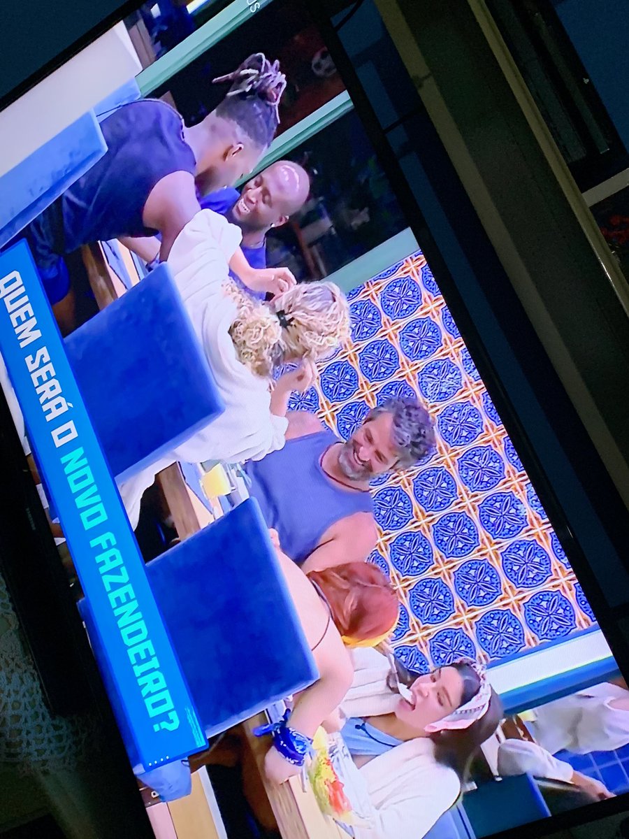 DianeMellQ's tweet image. Estão almoçando #timeB @andremarinho_