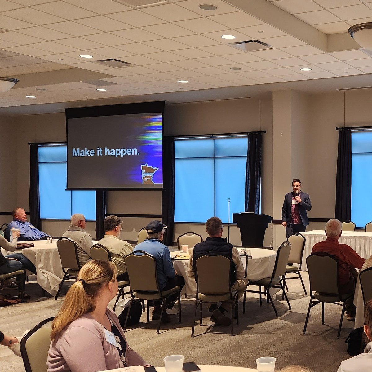 Strateligent's tweet photo. Aaron recently delivered the keynote at the 2022 Iowa Trails Summit in Webster City, IA.  Read all about it at https://t.co/qjRv5T5EQw 📸: Lance Brisbois

#cuyuna #economicdevelopment #outdoorrecreation #IowaTrailsSummit https://t.co/AlPHbc2a3Y
