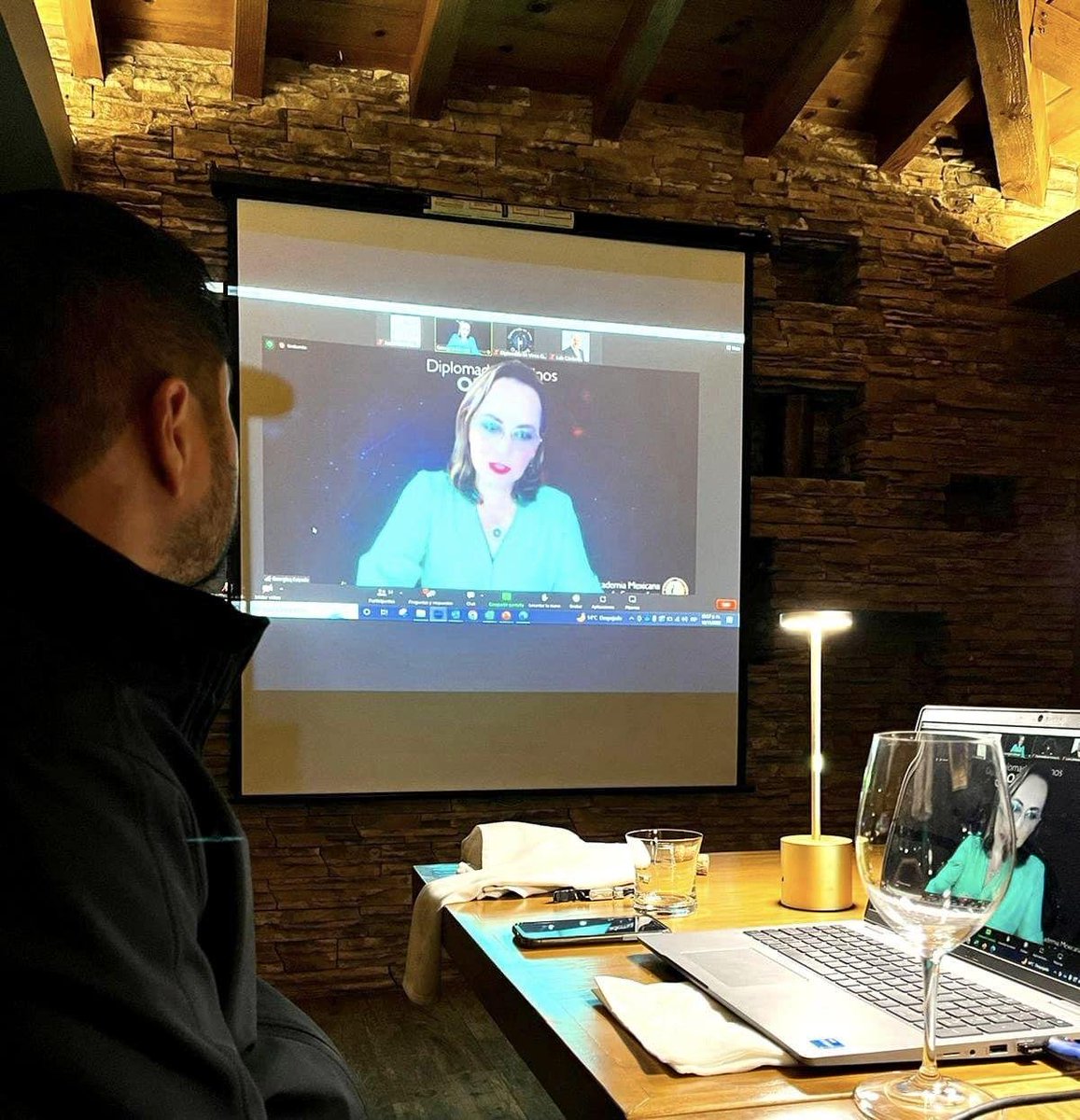 Diplomado en Vinos On Line tweet media