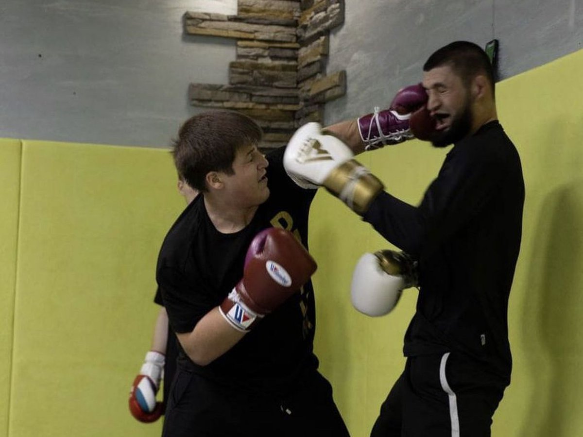 <a href="/KChimaev/">Khamzat Chimaev</a> Still better than this.