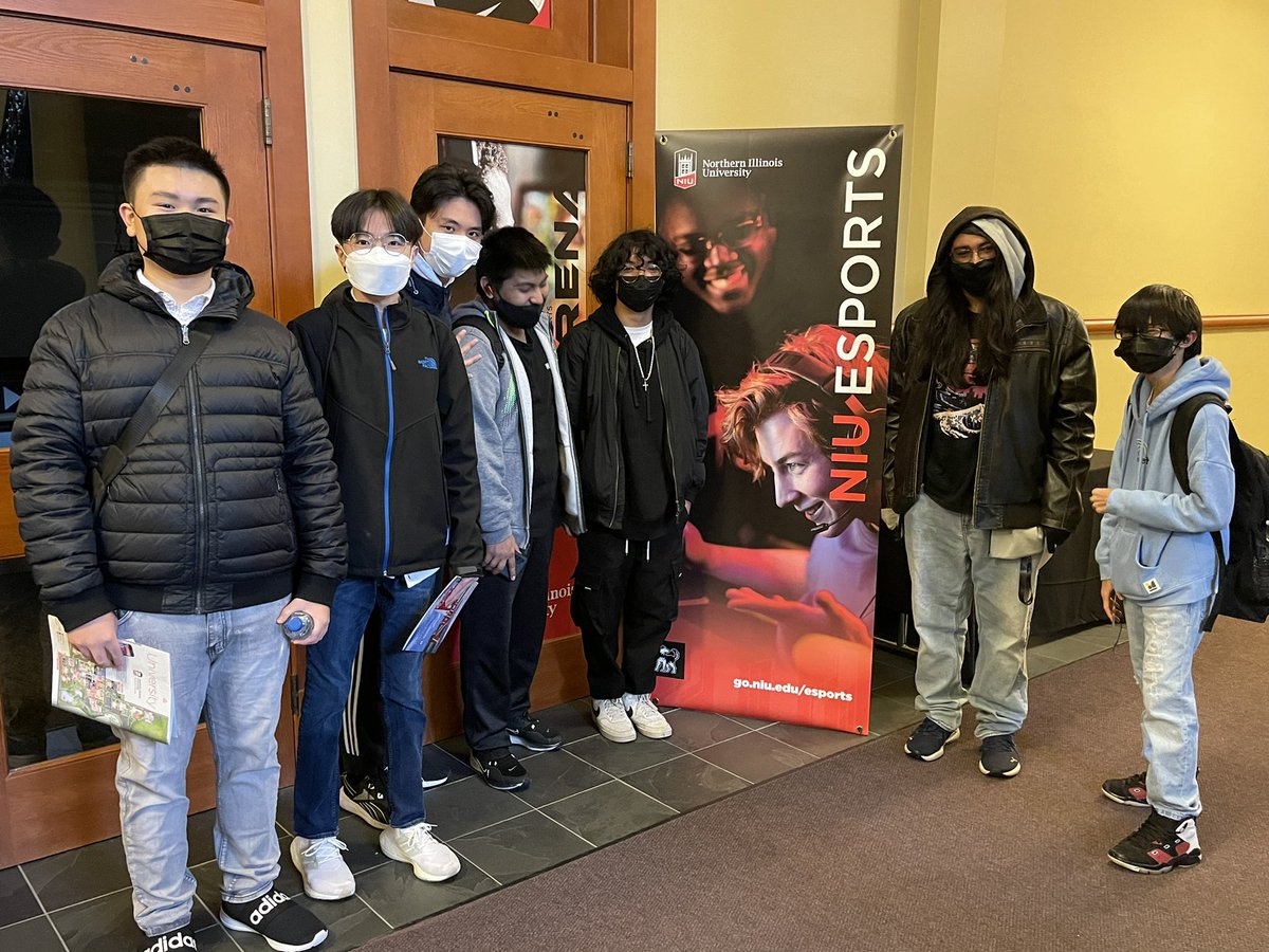MatherIt's tweet photo. Thank you @NIUlive for campus tour. The @matherhs @MatherIt students had a great time &amp; now have another school to consider. They are definitely looking forward to e-sports @ECCECPS @teach_4u @CPSuccessCHI https://t.co/jtA5ezsiCA