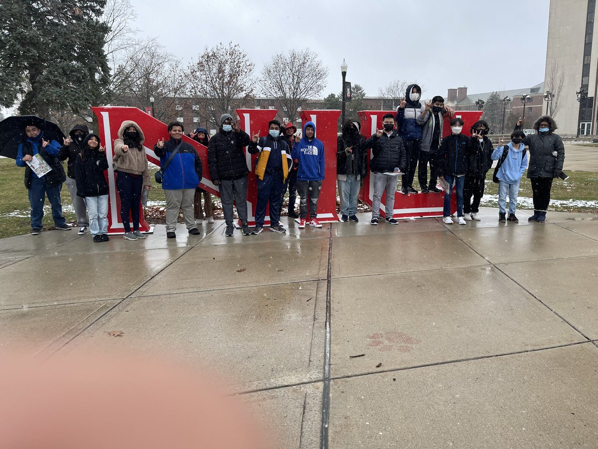 MatherIt's tweet photo. Thank you @NIUlive for campus tour. The @matherhs @MatherIt students had a great time &amp; now have another school to consider. They are definitely looking forward to e-sports @ECCECPS @teach_4u @CPSuccessCHI https://t.co/jtA5ezsiCA