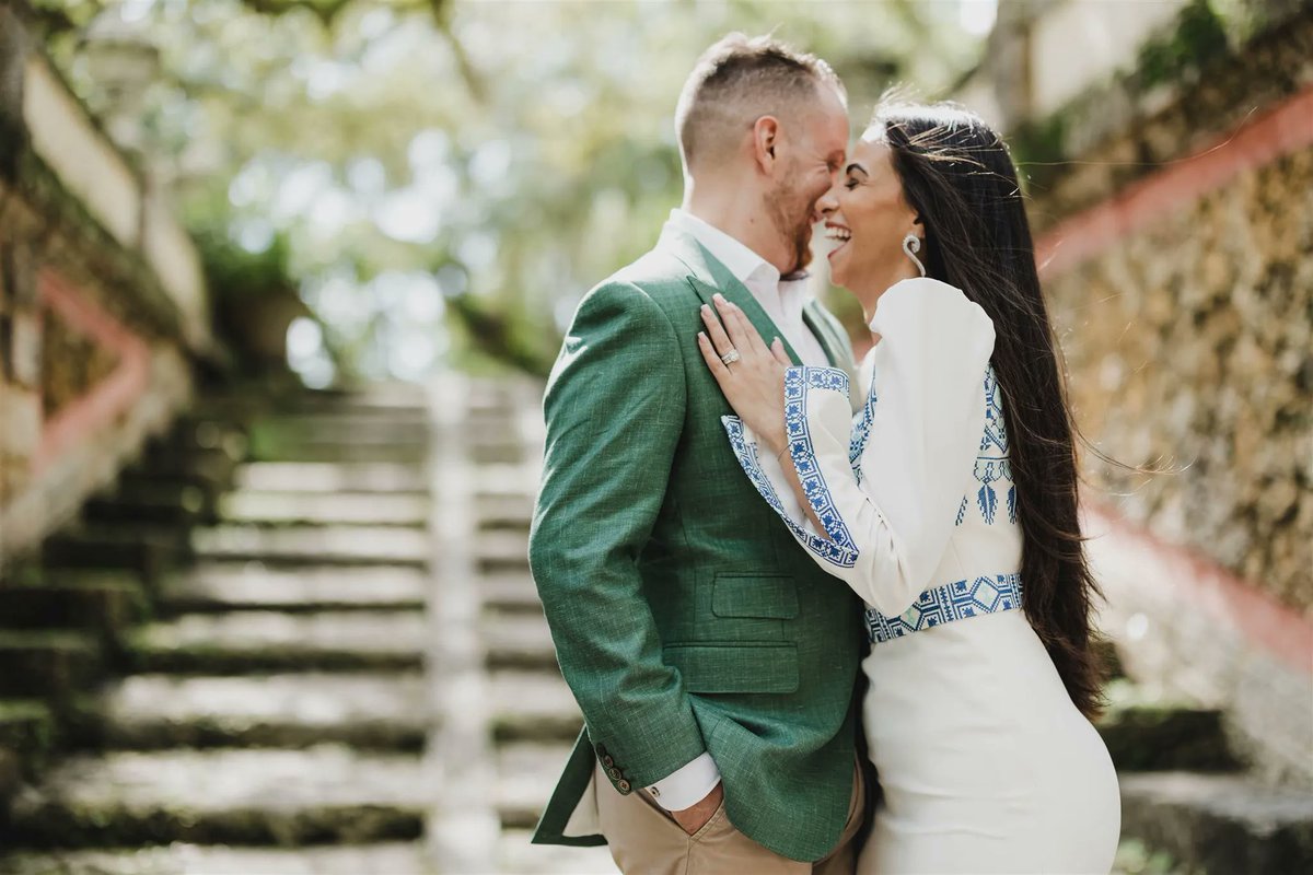 laviestudios's tweet photo. Engagement sessions make for such a perfect opportunity to connect with our couples and play with fun ideas and concepts. All without the time crunch of wedding day. Think of it as a date with paparazzi following you. And after the session? Tacos and tequila. 

#Cheers https://t.co/JHQiNT0kVE